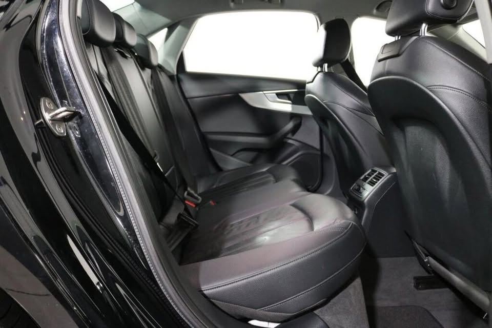 2018 Audi A4 - Image 8