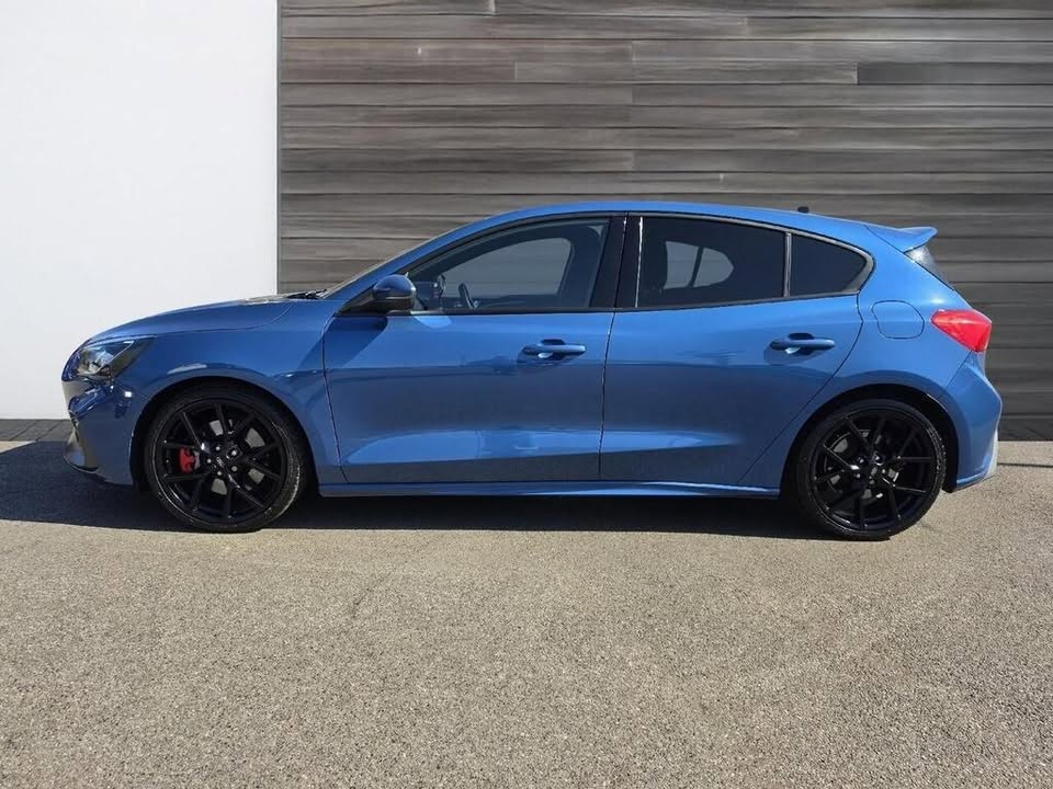 2020 Ford Focus - Image 10