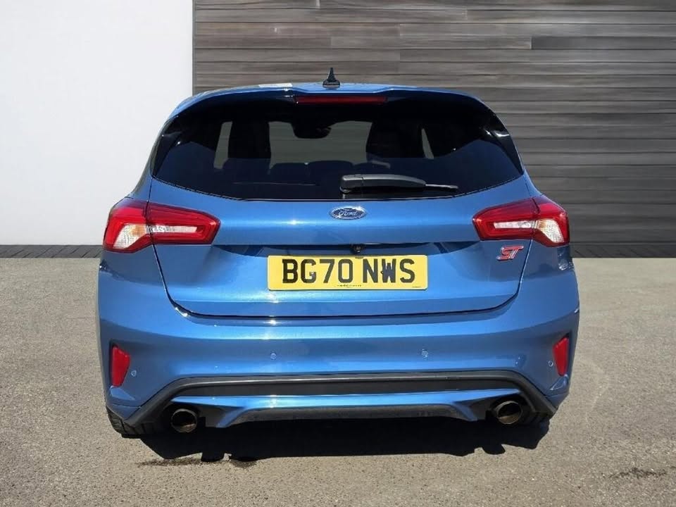 2020 Ford Focus - Image 11