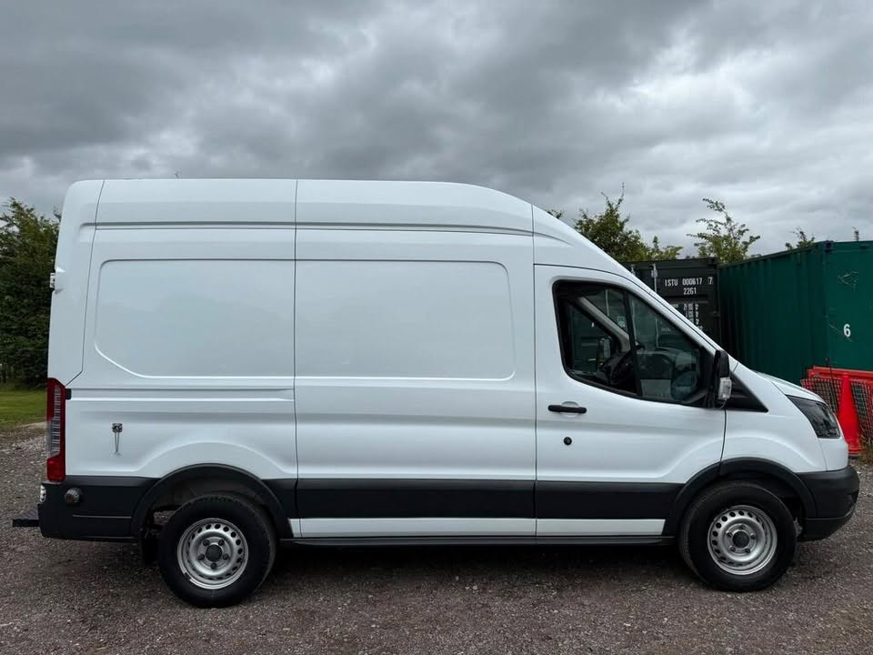 2018 Ford Transit - Image 12